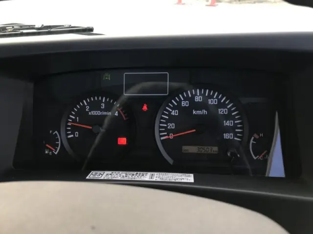 いすゞ エルフ TRG-NPR85ARの写真8