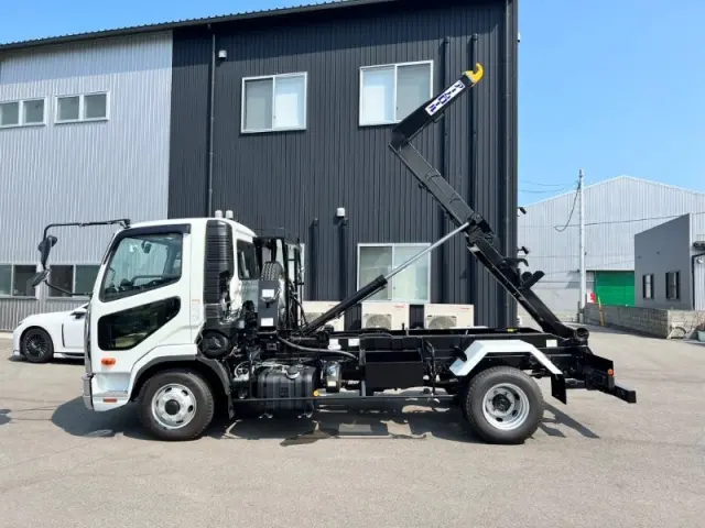 三菱 ファイター 2KG-FK72Fの写真6