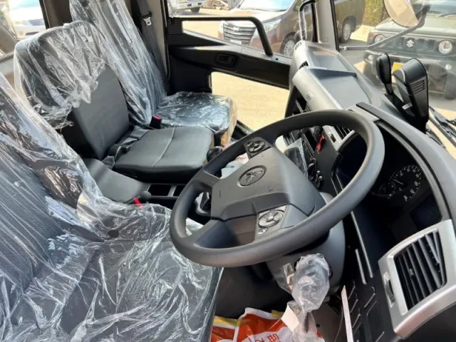 三菱 ファイター 2KG-FK72Fの写真8