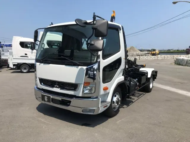 三菱 ファイター 2KG-FK72Fの写真2