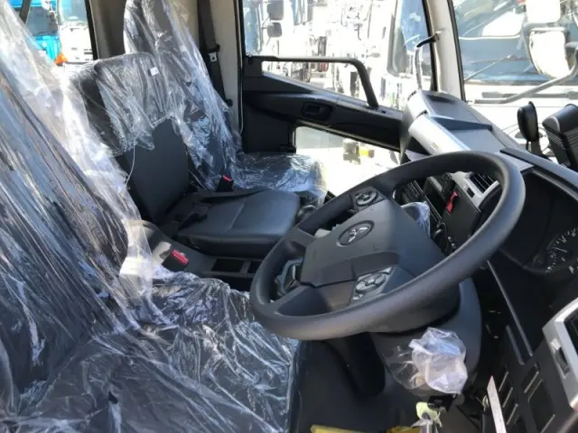 三菱 ファイター 2KG-FK72F(2WD)の写真7