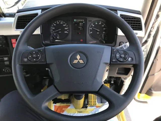 三菱 ファイター 2KG-FK72F(2WD)の写真13