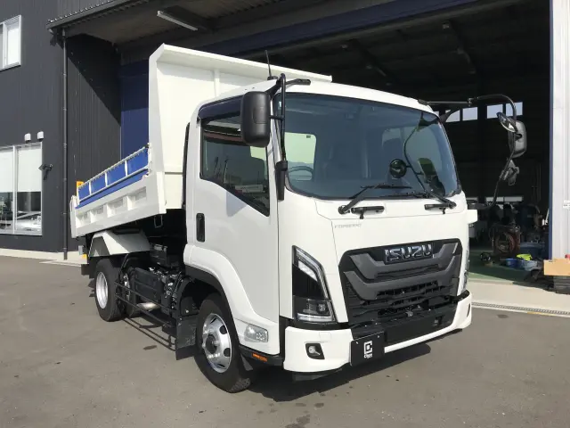 いすゞ フォワード 2RG-FRR90S4(2WD)の写真1