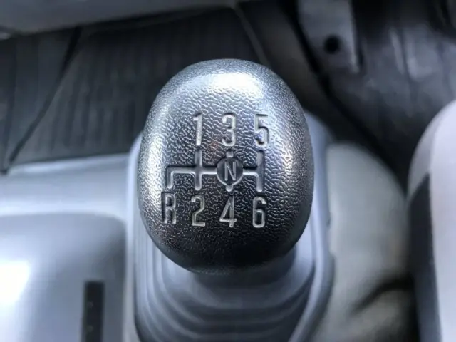 いすゞ フォワード LKG-FTR90S2の写真12