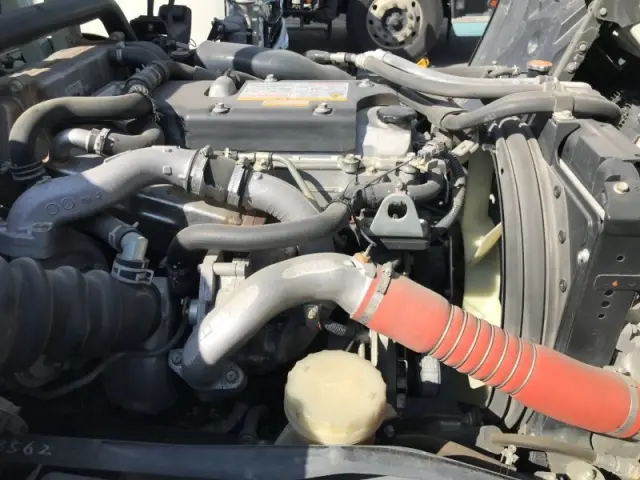 いすゞ フォワード LKG-FTR90S2の写真15