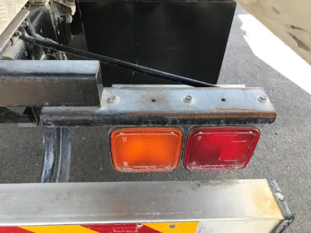 いすゞ フォワード LKG-FTR90S2の写真35