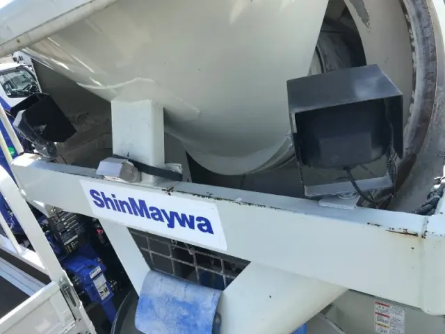 いすゞ フォワード LKG-FTR90S2の写真42