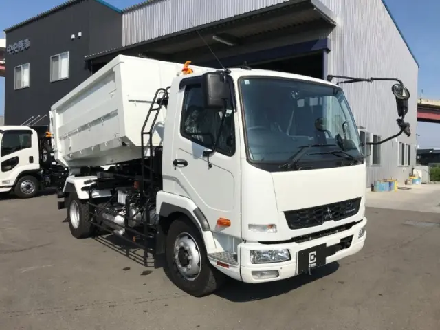 三菱 ファイター 2KG-FK72FZの写真1