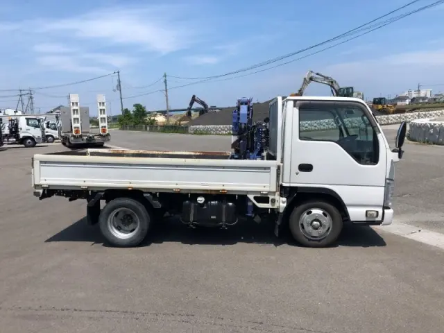 いすゞ エルフ TRG-NJR85Aの写真5