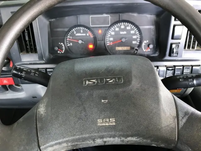 いすゞ エルフ TRG-NJR85Aの写真9