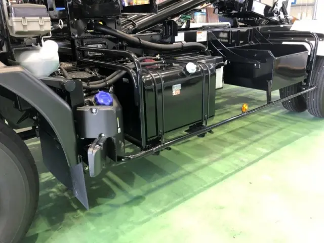 いすゞ フォワード 2RG-FRR90S4(2WD)の写真20