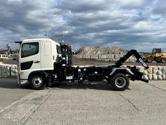 日野 レンジャー 2PG-FD2ABAの写真6