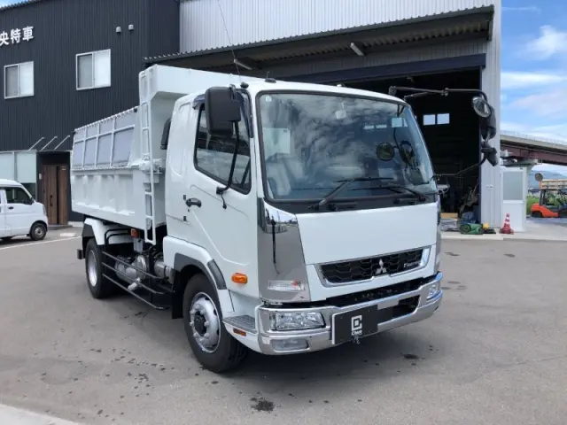 三菱 ファイター 2KG-FK62FZの写真1