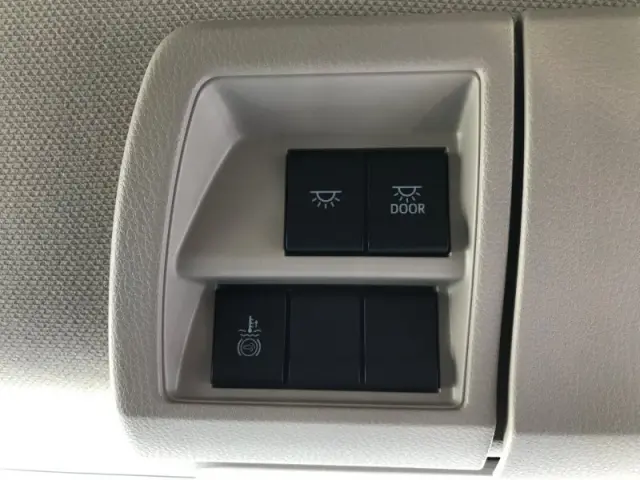 日野 プロフィア 2DG-FW1AHC(8x4)の写真17