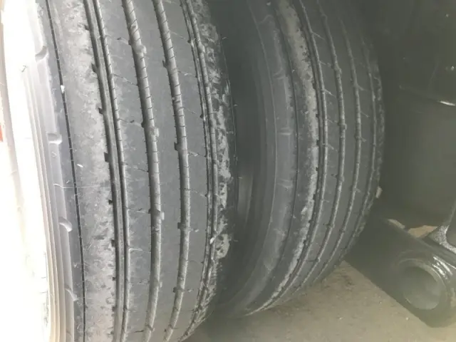 日野 プロフィア 2DG-FW1AHC(8x4)の写真32