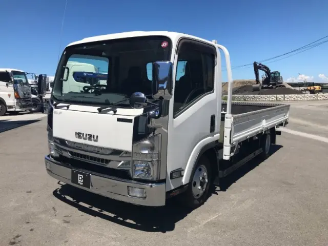 いすゞ エルフ TRG-NPR85AR(2WD)の写真2