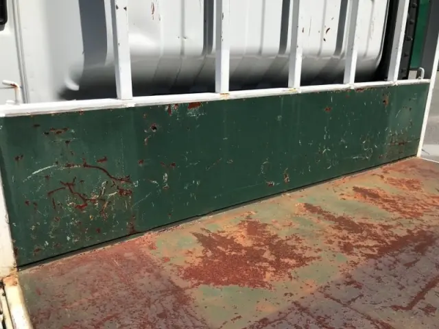 いすゞ エルフ TRG-NPR85AR(2WD)の写真41