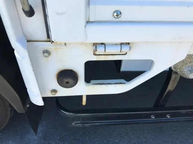 いすゞ エルフ TRG-NPR85AR(2WD)の写真43