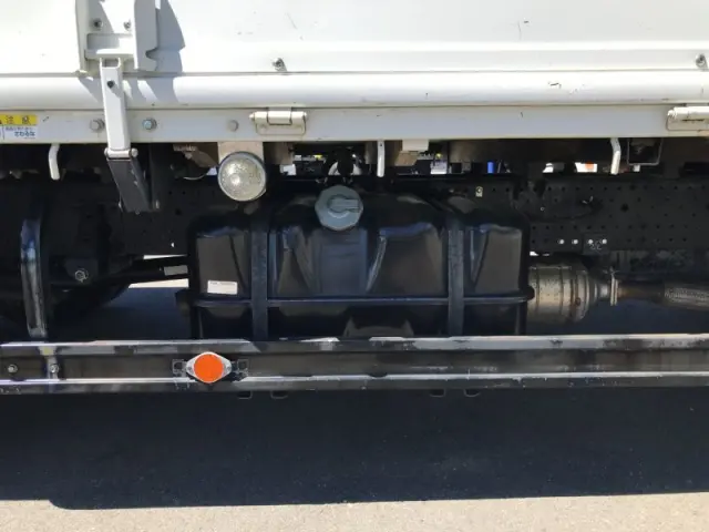 いすゞ エルフ TRG-NPR85AR(2WD)の写真48