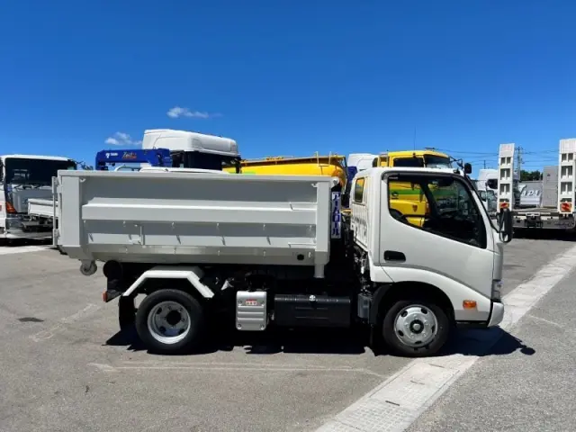 日野 デュトロ 2KG-XZU605M(2WD)の写真5