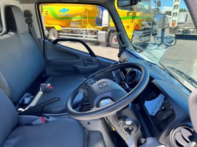 日野 デュトロ 2KG-XZU605M(2WD)の写真9