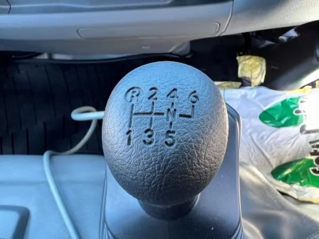 日野 デュトロ 2KG-XZU605M(2WD)の写真13