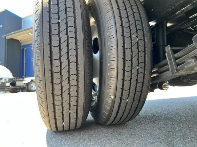 日野 デュトロ 2KG-XZU605M(2WD)の写真24