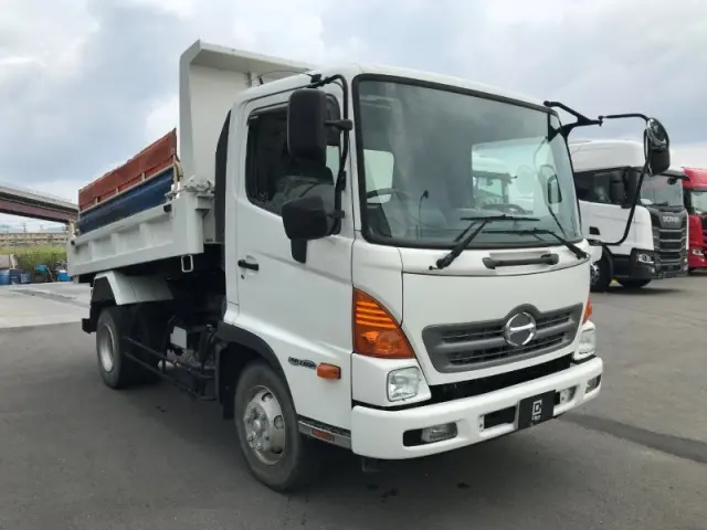 日野 レンジャー TKG-FC9JCAP(2WD)の写真1