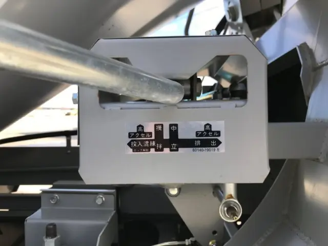 日野 レンジャー 2KG-FJ2ACAの写真28