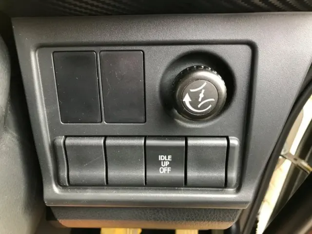 日野 レンジャー 2KG-FJ2ACAの写真12