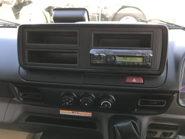 三菱 キャンター 2PG-FEB90の写真10