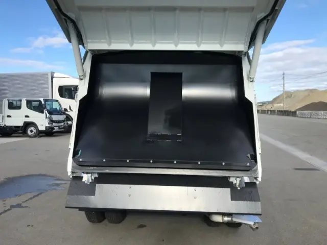 三菱 キャンター 2PG-FEB90の写真25