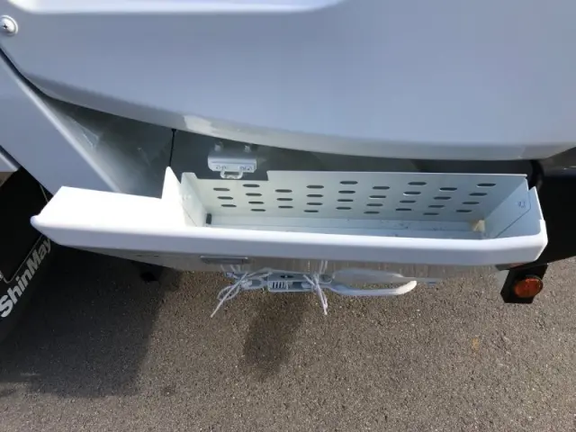 三菱 キャンター 2PG-FEB90の写真38