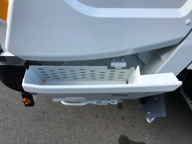 三菱 キャンター 2PG-FEB90の写真40