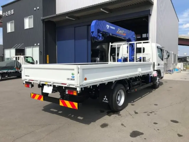 三菱 キャンター 2PG-FEB80(2WD)の写真4