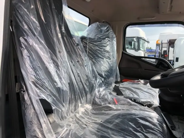 三菱 キャンター 2PG-FEB80(2WD)の写真6