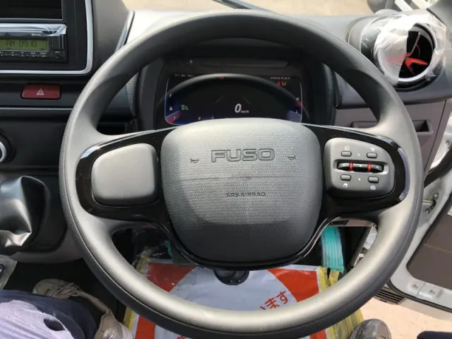 三菱 キャンター 2PG-FEB80(2WD)の写真12