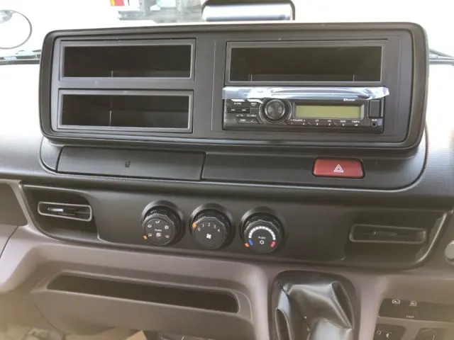 三菱 キャンター 2RG-FBA60の写真10