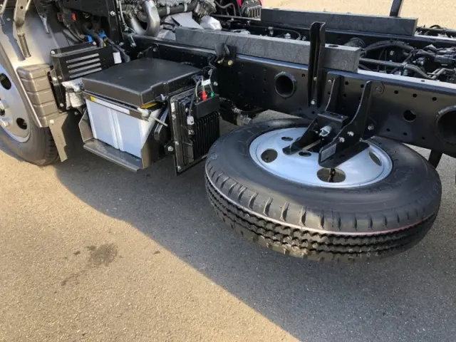 三菱 キャンター 2RG-FBA60の写真24