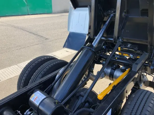 三菱 キャンター 2RG-FBA60の写真25