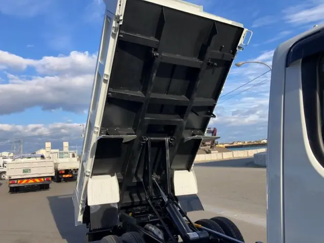 三菱 キャンター 2RG-FBA60の写真27