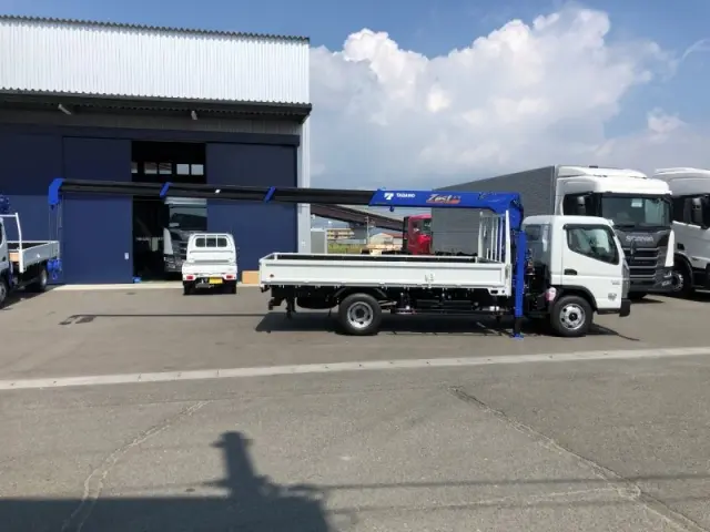 三菱 キャンター 2PG-FEB90(2WD)の写真9