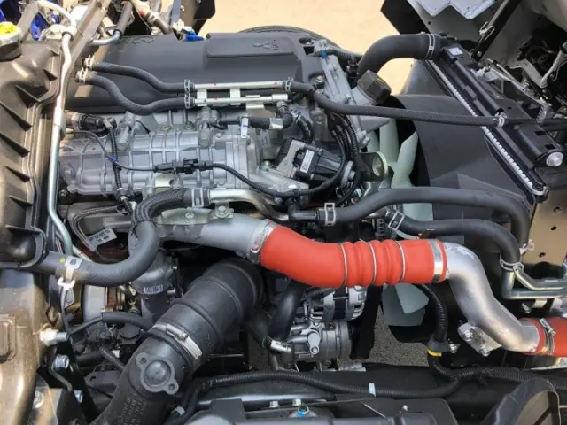 三菱 キャンター 2PG-FEB90(2WD)の写真21