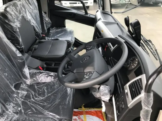 三菱 ファイター 2KG-FK72Fの写真8