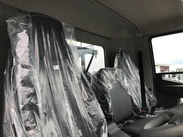 三菱 ファイター 2KG-FK72Fの写真18