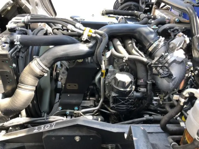 いすゞ フォワード 2RG-FRR90S4(2WD)の写真18