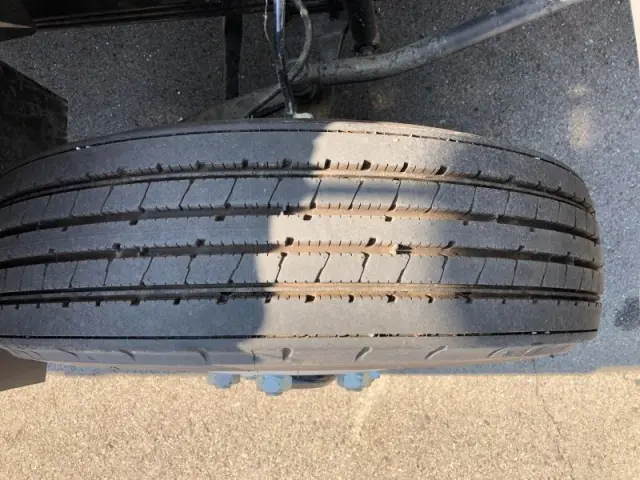 いすゞ フォワード 2RG-FRR90S4(2WD)の写真23