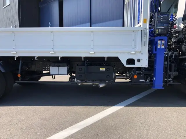 いすゞ フォワード 2RG-FRR90S4(2WD)の写真36