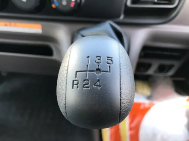 三菱 キャンター 2PG-FEB90の写真12