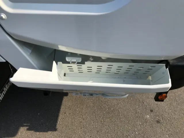 三菱 キャンター 2PG-FEB90の写真32